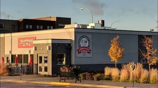 Milwaukee Wiener House, Famous since 1918.