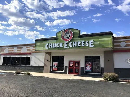 Chuck E. Cheese