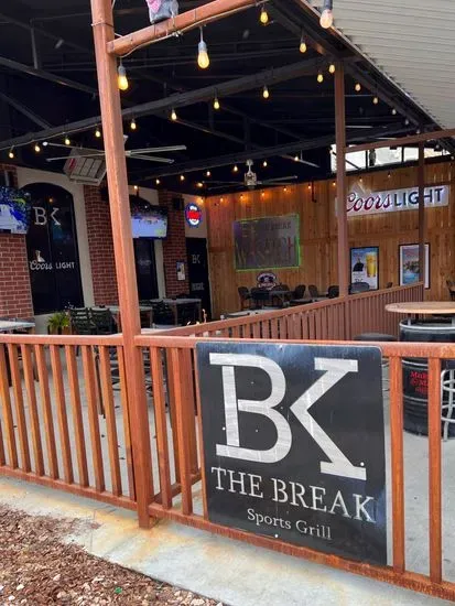 The Break Sports Grill West Valley