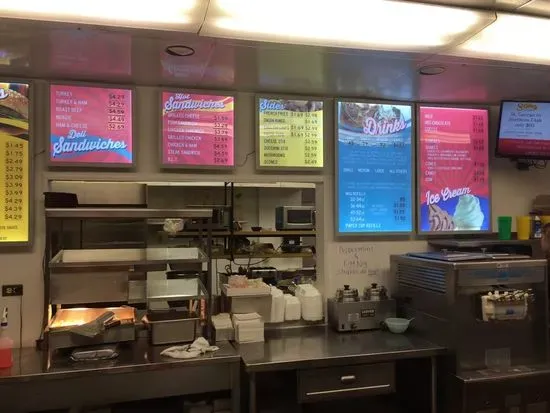 Brad's Food Hut