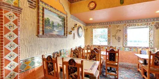 La Hacienda Real | West Salem