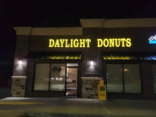 Daylight Donuts