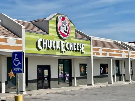 Chuck E. Cheese