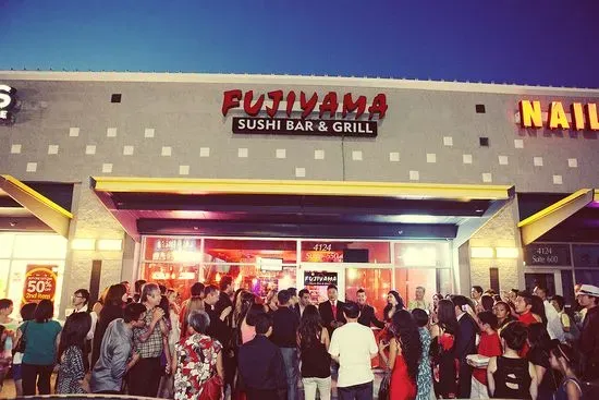 Fujiyama Sushi Bar & Grill