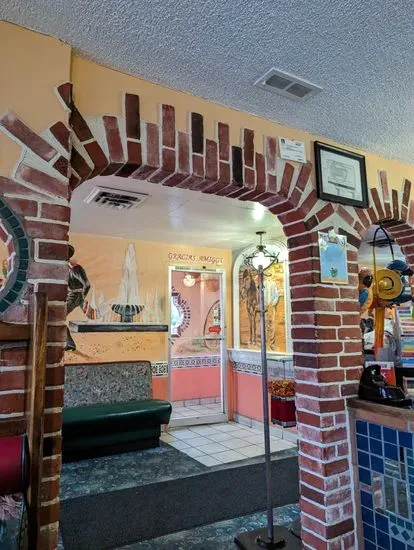 El Tapatio Restaurant