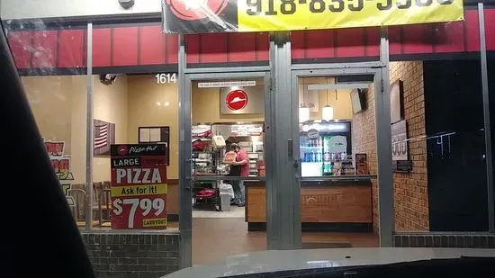 Pizza Hut