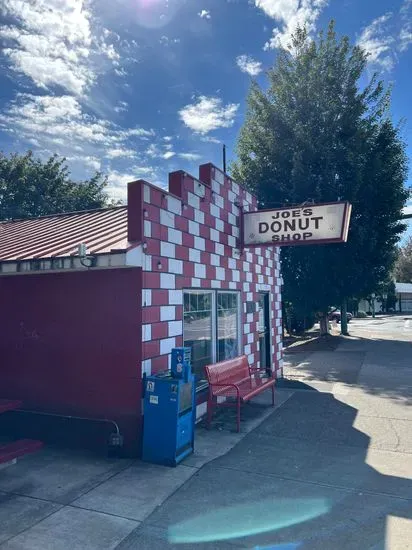 Joe's Donut Shop