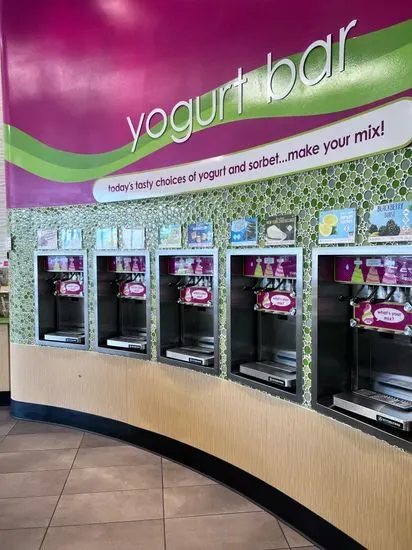 Menchie's Frozen Yogurt