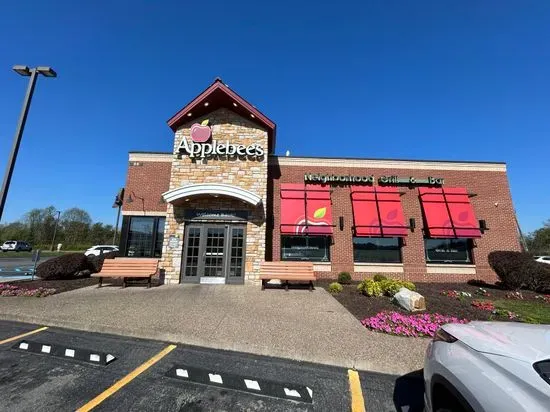 Applebee's Grill + Bar