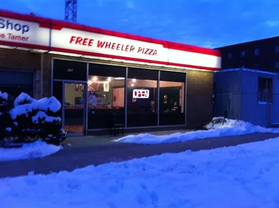 Free Wheeler Pizza