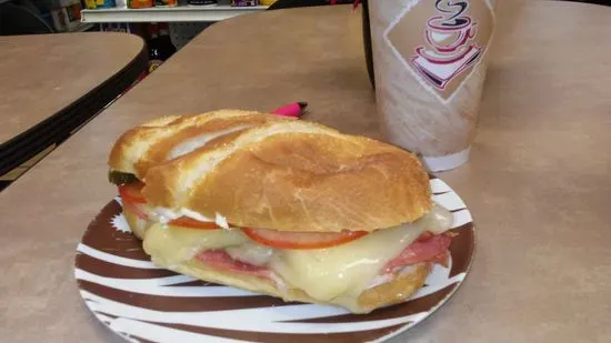 Stop & Go Deli Mart