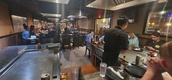 Oishi Hibachi & Sushi Bar