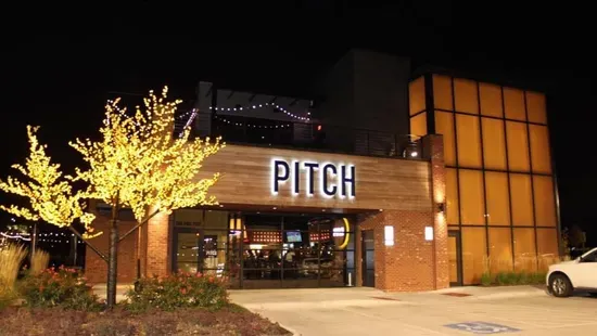 Pitch Pizzeria West Omaha