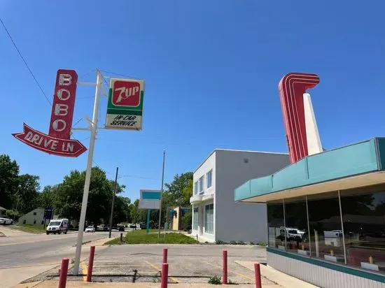 Bobo's Drive In