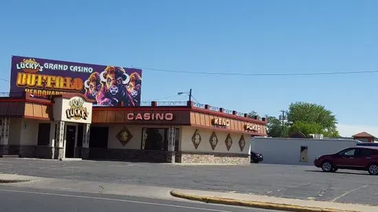 Lucky's Grand Casino