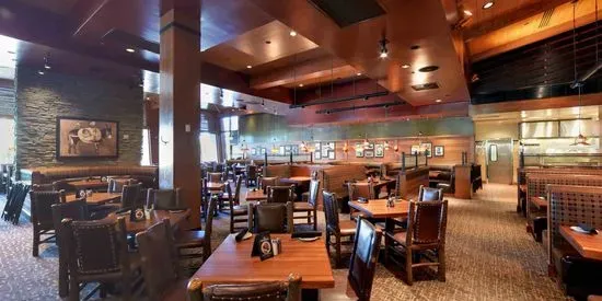 Claim Jumper Steakhouse & Bar - Clackamas, OR