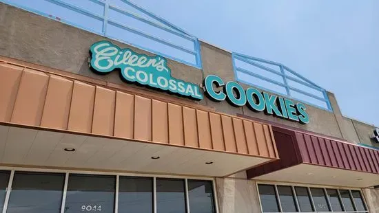 Eileen's Colossal Cookies