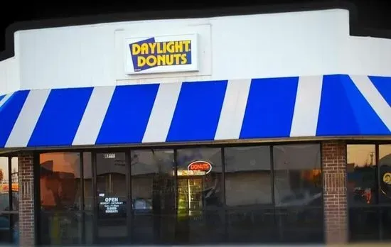 Daylight Donuts on 86th