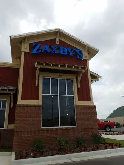 Zaxbys Chicken Fingers & Buffalo Wings