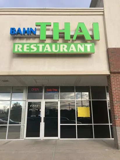 Bahn Thai Restaurant