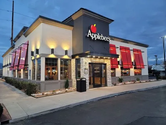 Applebee's Grill + Bar