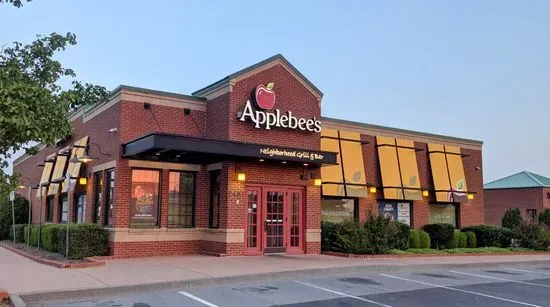 Applebee's Grill + Bar