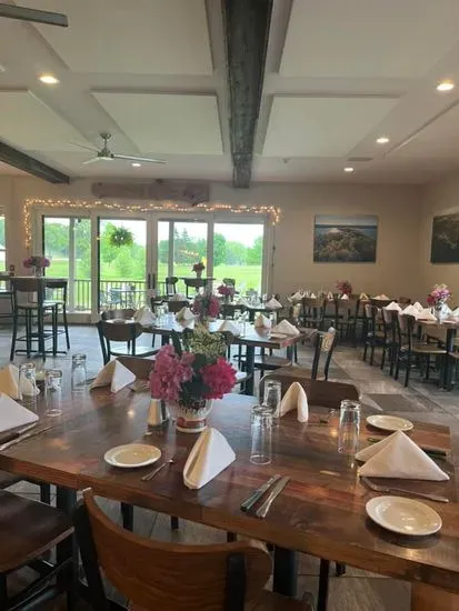 Bemus Point Golf Club & Tap House