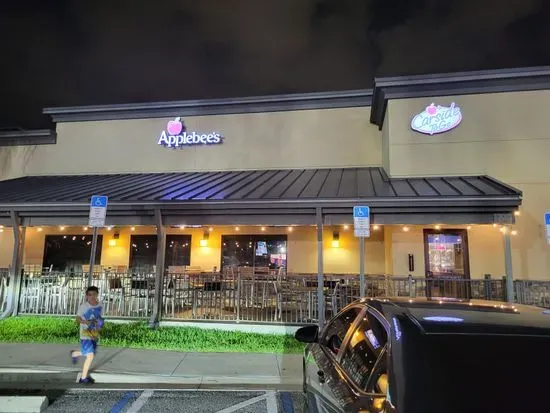 Applebee's Grill + Bar