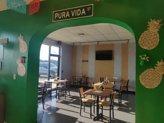 Pura Vida Ville