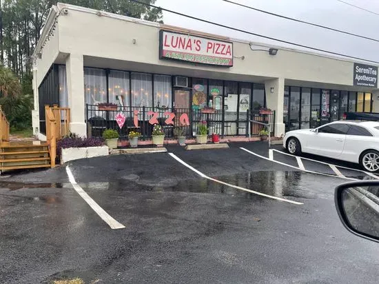 Luna's Pizza