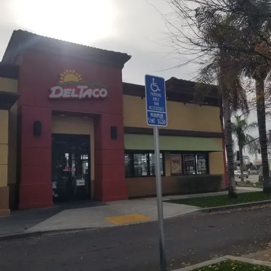 Del Taco