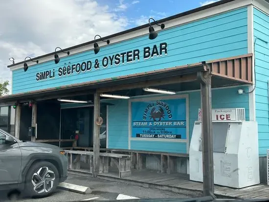 Simply Seafood Market & Oyster Bar