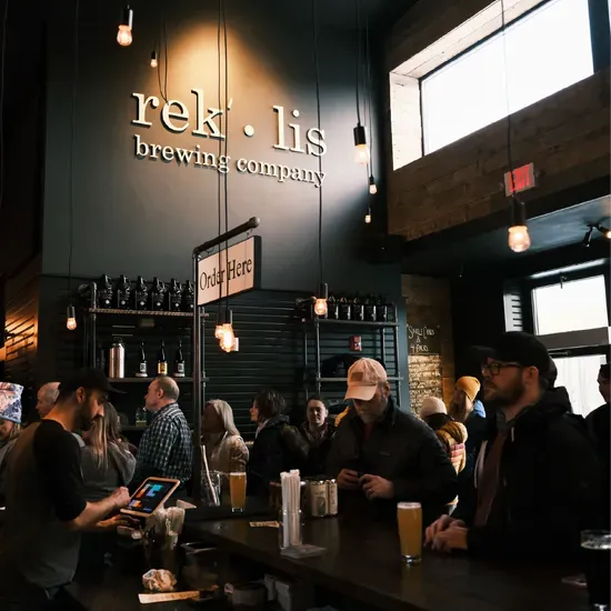 Rek-Lis Pint House