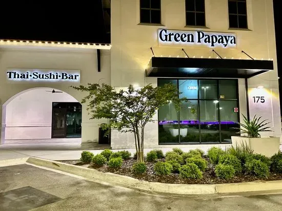 Green Papaya Thai & Sushi (210 Location)