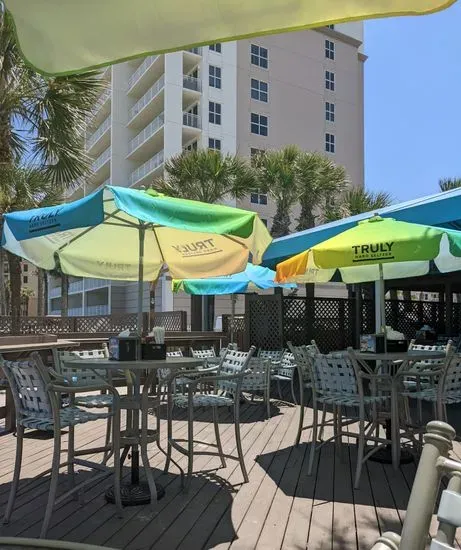 Tides Beach Bar and Grille