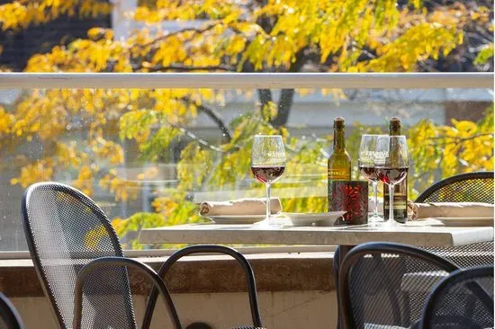 Palette Bistro