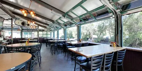 Boathouse Cantina