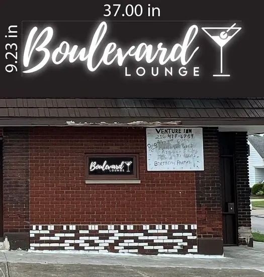 Boulevard Lounge