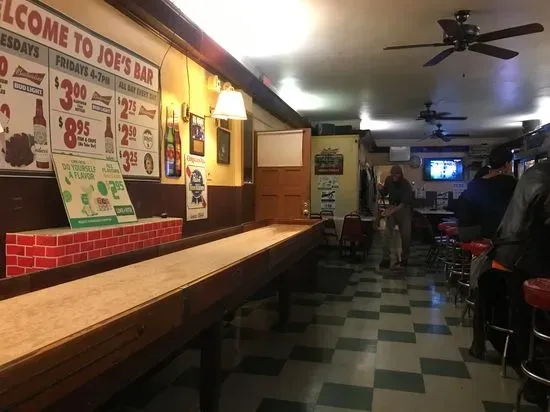 Joe's Bar