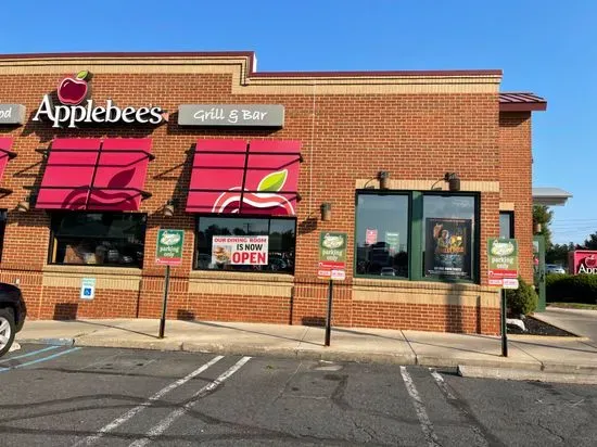 Applebee's Grill + Bar