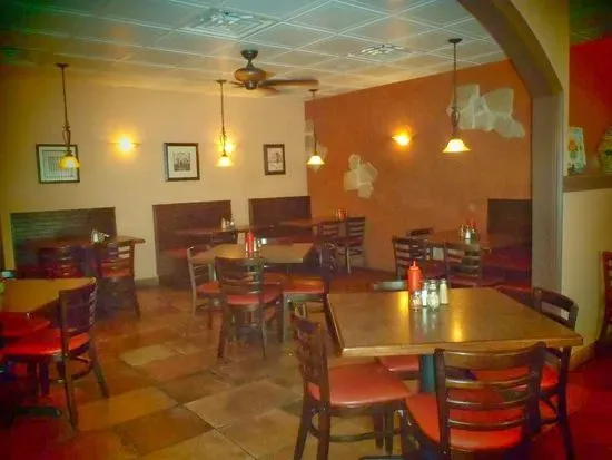 Dominick's Pizza Restaurant