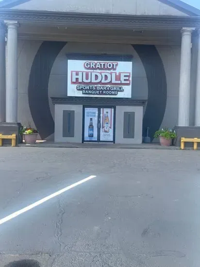 Gratiot Huddle Sports Bar & Grill