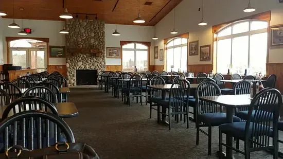 Northern Trails Bar & Grill