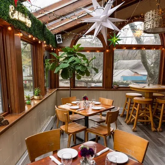 Allison’s Restaurant & Bar