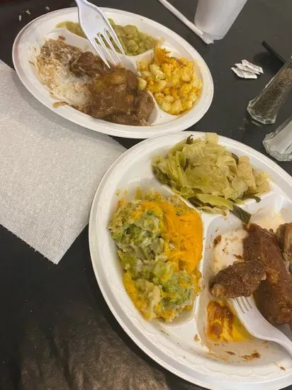 Lou's on Liberty