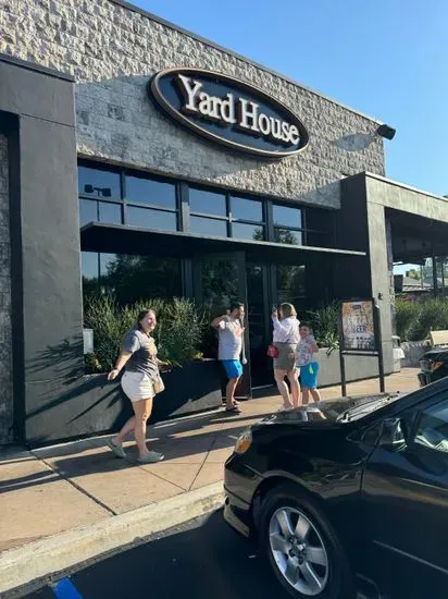 Yard House