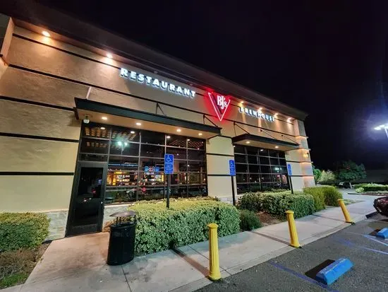 BJ's Restaurant & Brewhouse