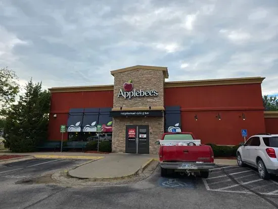 Applebee's Grill + Bar