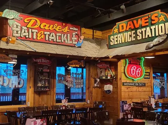 Famous Dave's Bar-B-Que