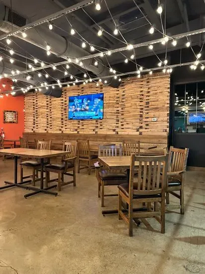 The Derby Gahanna and Taproom